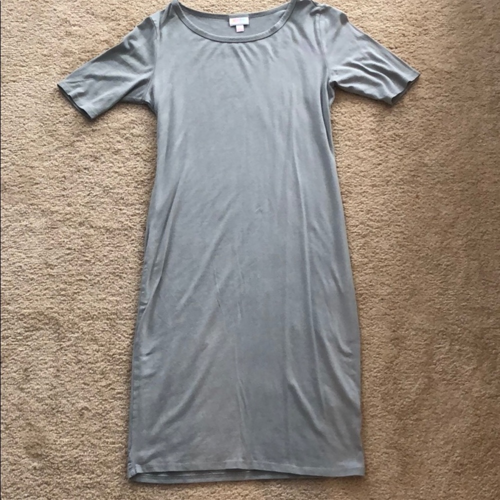 Small Lularoe Julia Dress